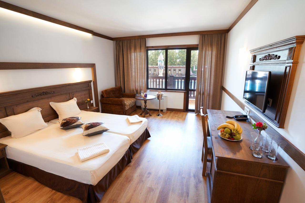 Boutique Complex Trakiets Hotel Zhitnitsa ภายนอก รูปภาพ